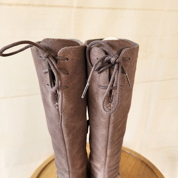 UGG Women's Dawna Suede Wedge Boots - Brown - Picture 8 of 14